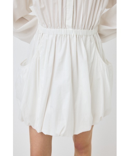 MOUSSY(マウジー)の「BALLOON シャツ ドレス(ワンピース・レディース・ブラック/ホワイト・1/2)」の16枚目の写真