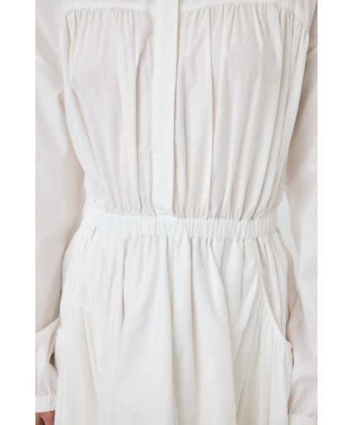 MOUSSY(マウジー)の「BALLOON シャツ ドレス(ワンピース・レディース・ブラック/ホワイト・1/2)」の17枚目の写真