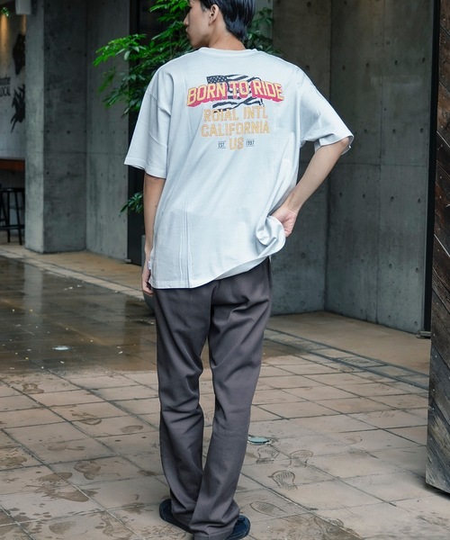 roial（ロイアル）の「DESIGN TEE/ROIAL(ロイアル)リラックスフィット古着風デザイン半袖カットソー（Tシャツ/カットソー・メンズ・ネイビー/グレー/ブラック・LARGE/MEDIUM/X-LARGE）」の12枚目の写真