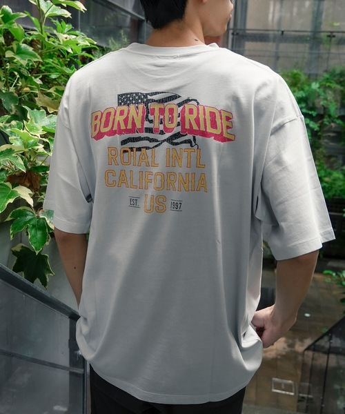 roial（ロイアル）の「DESIGN TEE/ROIAL(ロイアル)リラックスフィット古着風デザイン半袖カットソー（Tシャツ/カットソー・メンズ・ネイビー/グレー/ブラック・LARGE/MEDIUM/X-LARGE）」の16枚目の写真