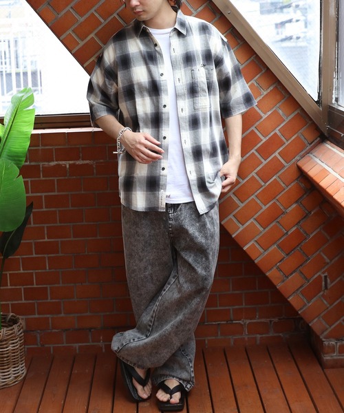 GERRY(ジェリー)の「GERRYオンブレチェック半袖シャツ(シャツ/ブラウス・メンズ・アイボリー/ブルー/ブラック・LARGE/X-LARGE/MEDIUM)」の9枚目の写真