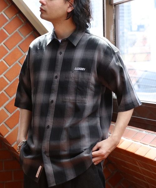 GERRY(ジェリー)の「GERRYオンブレチェック半袖シャツ(シャツ/ブラウス・メンズ・アイボリー/ブルー/ブラック・LARGE/X-LARGE/MEDIUM)」の13枚目の写真