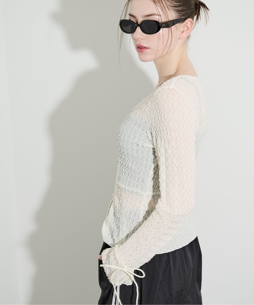 MOCOA'S(モコアズ)の「スリーブリボンレースシアーカーディガン(Tシャツ/カットソー・レディース・ブラック/ホワイト・FREE)」の7枚目の写真