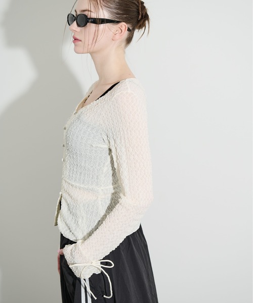 MOCOA'S(モコアズ)の「スリーブリボンレースシアーカーディガン(Tシャツ/カットソー・レディース・ブラック/ホワイト・FREE)」の6枚目の写真