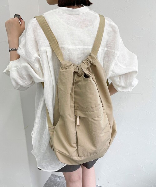 fredy emue（フレディエミュ）の「綿/ナイロン２WAYサック（バックパック/リュック・レディース・ブラック/ベージュ・FREE）」の17枚目の写真