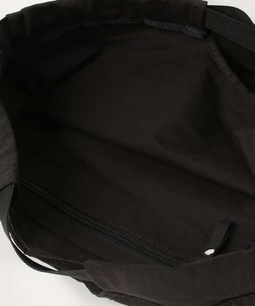 fredy emue（フレディエミュ）の「綿/ナイロン２WAYサック（バックパック/リュック・レディース・ブラック/ベージュ・FREE）」の8枚目の写真
