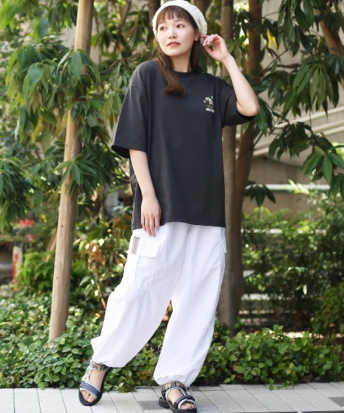 【希少】メキシコ代表 チチャリート 総柄 グラフィック Tシャツ チチカカ（チチカカ）の「メキシコモチーフバックプリントTシャツ