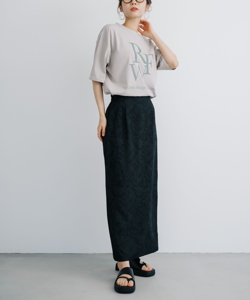 refinedworks(リファインドワークス)の「【refinedworks】 ブランド名をモチーフとしたロゴTシャツ!(Tシャツ/カットソー・レディース・チャコールグレー/ホワイト/ベージュ・FREE)」の18枚目の写真