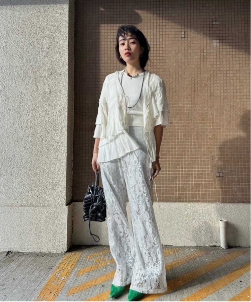 め ※Ameri MEDI NEO LLIC LACE PANTS Ameri（アメリ）の「MEDI NEO METALLIC LACE PANTS（その他