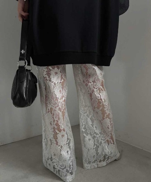 Ameri(アメリ)の「MEDI NEO METALLIC LACE PANTS(その他パンツ・レディース・シルバー/ゴールド/ネイビー・MEDIUM/SMALL)」の17枚目の写真