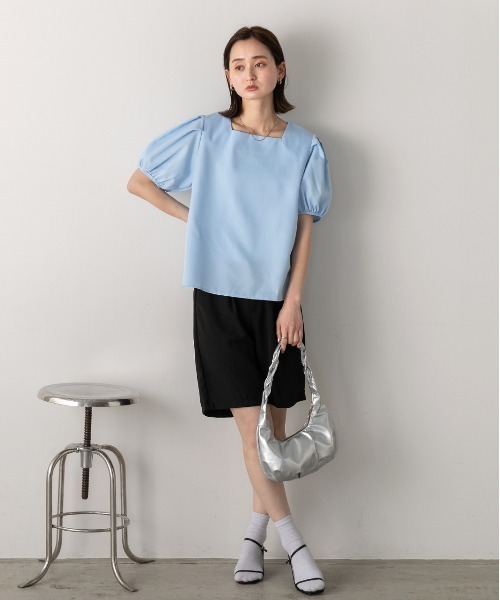 ad thie(アドティエ)の「パフスリーブ 半袖ブラウス(シャツ/ブラウス・レディース・ブルー/オフホワイト/ブラック・FREE)」の11枚目の写真