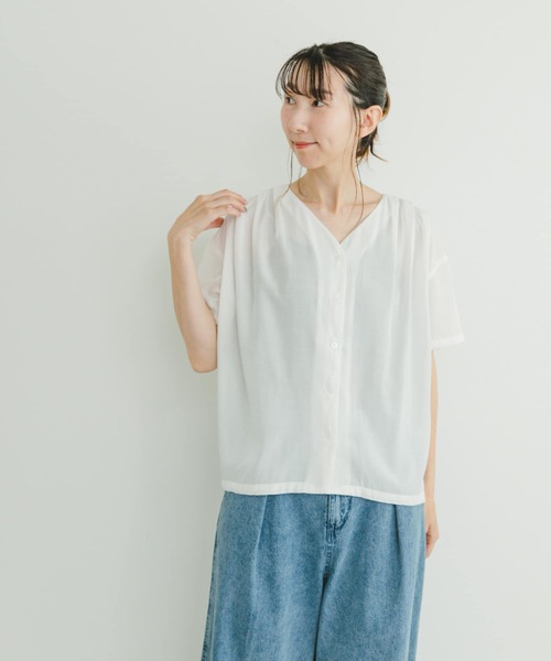 ITEMS URBANRESEARCH（アイテムズ アーバンリサーチ）の「Vネックブラウス（Tシャツ/カットソー・レディース・オフホワイト/グレー系その他/ブラック・FREE）」の9枚目の写真