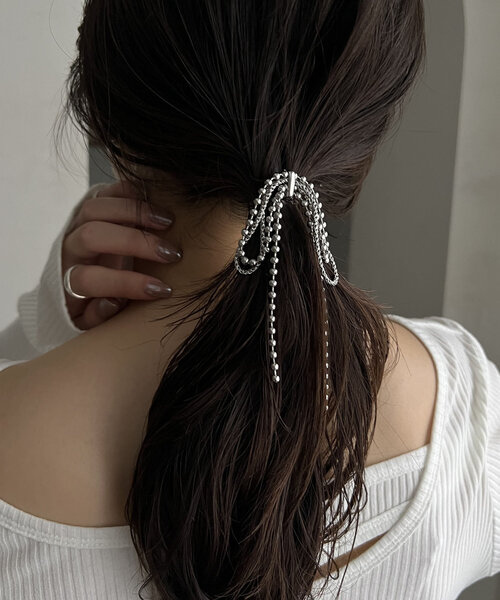 GOLDY（ゴールディ）の「〈GOLDY/ゴールディ〉ボールチェーンリボンヘアカフ（その他ヘアアクセサリー・レディース・ゴールド/シルバー・FREE）」の6枚目の写真