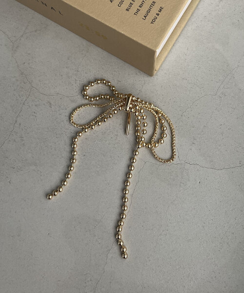 GOLDY（ゴールディ）の「〈GOLDY/ゴールディ〉ボールチェーンリボンヘアカフ（その他ヘアアクセサリー・レディース・ゴールド/シルバー・FREE）」の3枚目の写真