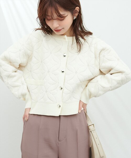 natural couture（ナチュラルクチュール）の「【WEB限定】モールヤーンお花ジャガードカーデ（カーディガン/ボレロ・レディース・ブラック/オフホワイト/チャコールグレー/ベージュ/モカ・FREE）」の13枚目の写真