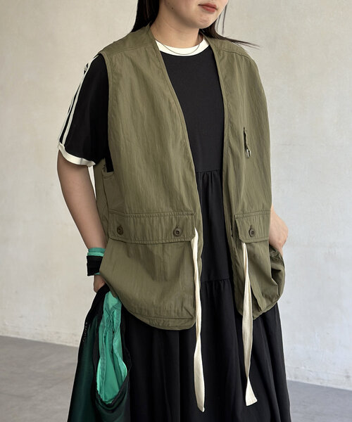 CPCM（シーピーシーエム）の「NCリボンベスト（ベスト・レディース・カーキ/ブラック・LARGE/MEDIUM）」の18枚目の写真