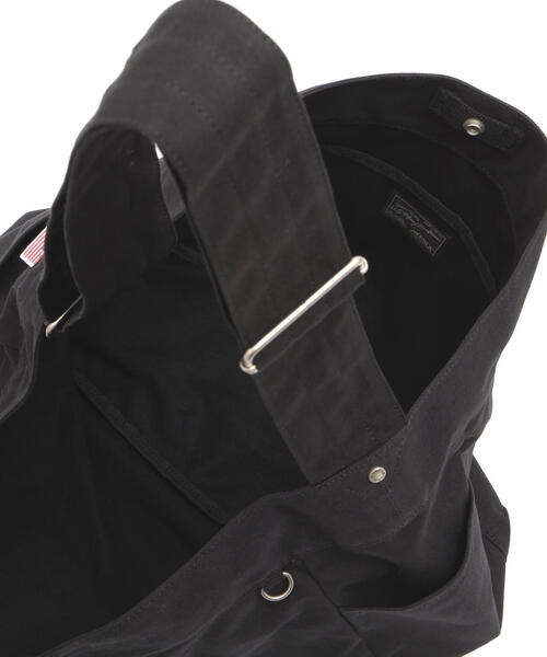 AVIREX(アヴィレックス)の「NEWSPAPER BAG/ニュースペーパー バッグ/AVIREX/アヴィレックス/AX2702(ショルダーバッグ・レディース・ホワイト系2/ブラック・F)」の18枚目の写真
