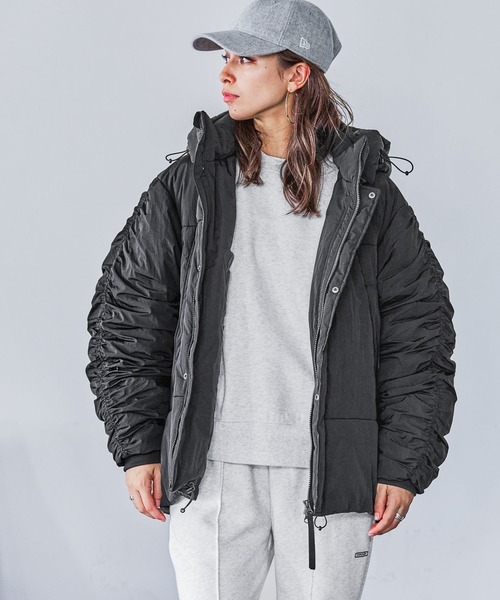 HEREIAM（ヘレイアム）の「【HEREIAM】撥水/エアサーマルパディブルゾン（ブルゾン・レディース・ライトカーキ/ブラック・FREE）」の15枚目の写真