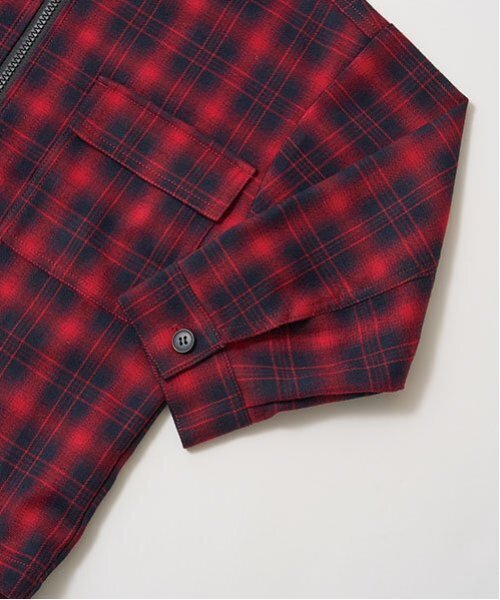 b・ROOM（ビールーム）の「ビッグシルエット長袖チェックシャツ(ジップアップ)（シャツ/ブラウス・キッズ・ブラック/レッド/グリーン・100cm/110cm/120cm/130cm/140cm/150cm）」の8枚目の写真