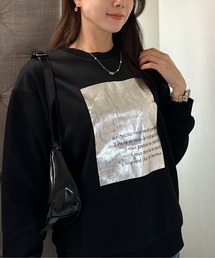 箔プリント裏毛プルオーバー