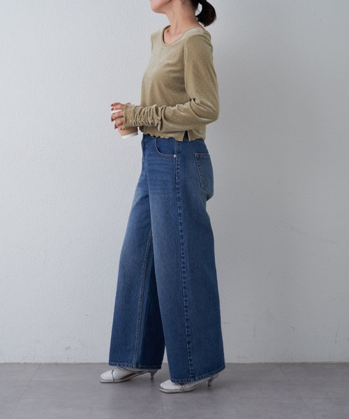 WILLOW（ウィロー）の「【WILLOW】ベロアスタッズトップス（Tシャツ/カットソー・レディース・ブラック/ベージュ・ONE SIZE）」の8枚目の写真