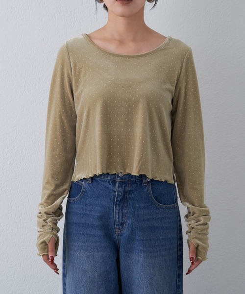 WILLOW（ウィロー）の「【WILLOW】ベロアスタッズトップス（Tシャツ/カットソー・レディース・ブラック/ベージュ・ONE SIZE）」の11枚目の写真