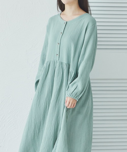 pairmanon(ペアマノン)の「【ママサイズ】ダブルガーゼ マタニティワンピース(ワンピース・レディース・チャコールグレー/ブルー/ベージュ/ダークブルー・FREE)」の13枚目の写真