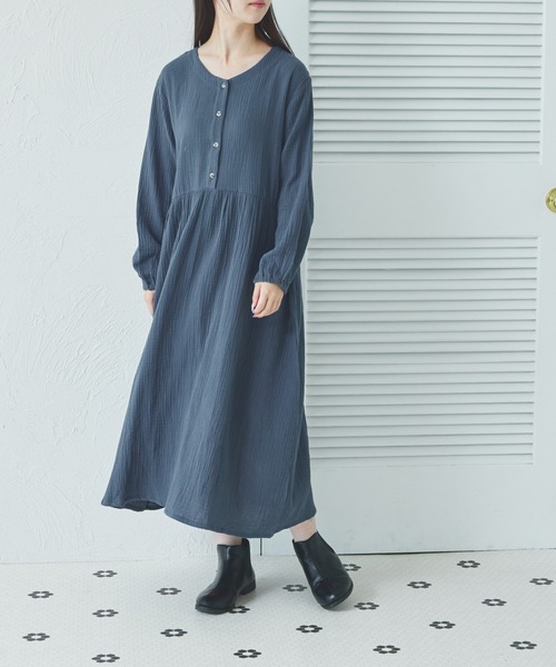 pairmanon(ペアマノン)の「【ママサイズ】ダブルガーゼ マタニティワンピース(ワンピース・レディース・チャコールグレー/ブルー/ベージュ/ダークブルー・FREE)」の18枚目の写真