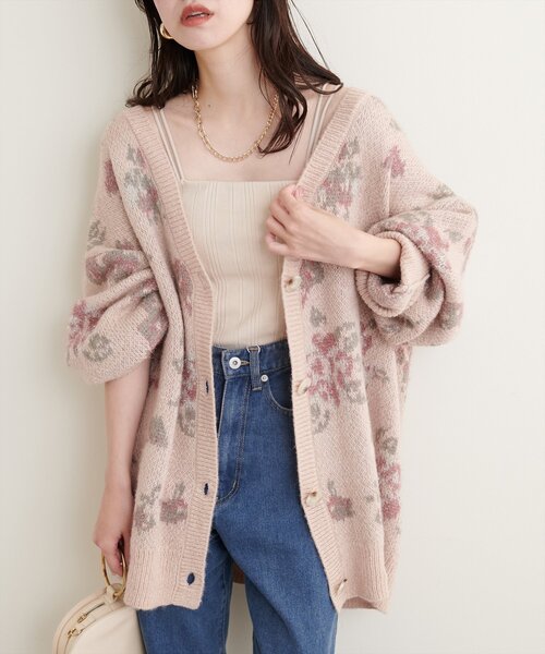 natural couture(ナチュラルクチュール)の「ラメ入りフラワージャガードゆるカーデ(カーディガン/ボレロ・レディース・ライトベージュ/オフホワイト/チャコールグレー/ピンク・FREE)」の12枚目の写真