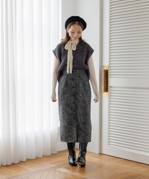 flower（フラワー）の「エニーフラッフベスト（ベスト・レディース・ホワイト/グレー・FREE）」の12枚目の写真