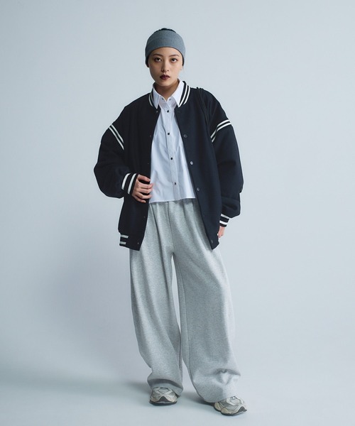 JEANASIS（ジーナシス）の「【Les Fleurs】ラインスタジャン/249977（スタジャン・レディース・ブラック/グレー/ネイビー・FREE/SMALL）」の4枚目の写真