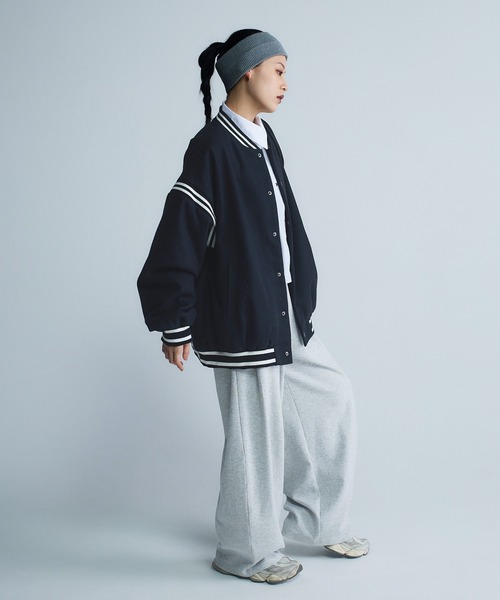 JEANASIS（ジーナシス）の「【Les Fleurs】ラインスタジャン/249977（スタジャン・レディース・ブラック/グレー/ネイビー・FREE/SMALL）」の5枚目の写真