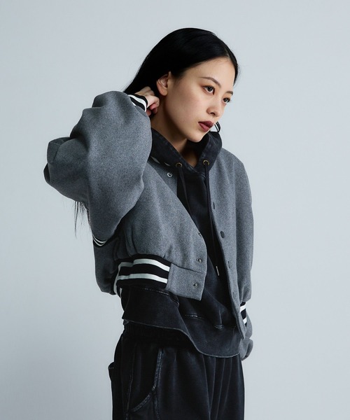 JEANASIS（ジーナシス）の「【Les Fleurs】ラインスタジャン/249977（スタジャン・レディース・ブラック/グレー/ネイビー・FREE/SMALL）」の11枚目の写真