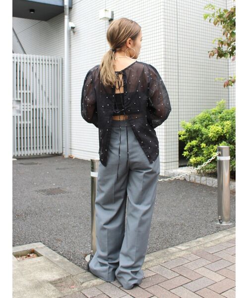 Ungrid(アングリッド)の「タックストレートパンツ(その他パンツ・レディース・ネイビー/グレー・SMALL/MEDIUM)」の21枚目の写真