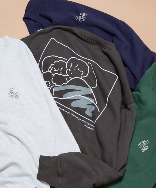 FREAK'S STORE（フリークスストア）の「tombonia/トムボニア Sleep with Muck バックプリント クルーネック スウェット（スウェット・メンズ・グレー/オリーブ/チャコールグレー/ネイビー・MEDIUM/LARGE/SMALL）」の2枚目の写真