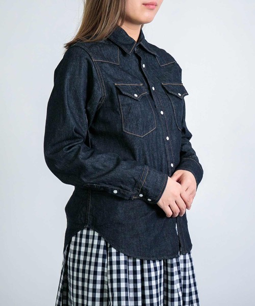 D.M.G.（ドミンゴ）の「[D.M.G / ディーエムジー] 6ozデニム ウエスタンシャツ（シャツ/ブラウス・レディース・ワンウォッシュ・3/2）」の2枚目の写真