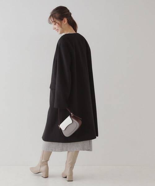 couture brooch（クチュールブローチ）の「◆【プチプラ・華やかさを高める】ビジュー釦ロングコート（ノーカラーコート・レディース・ライトベージュ/ブラック/ライトグレー・40/38/36/42）」の11枚目の写真