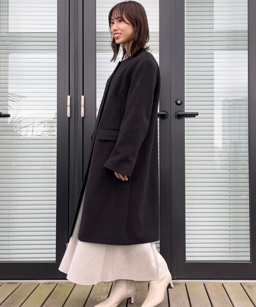 couture brooch（クチュールブローチ）の「◆【プチプラ・華やかさを高める】ビジュー釦ロングコート（ノーカラーコート・レディース・ライトベージュ/ブラック/ライトグレー・40/38/36/42）」の22枚目の写真