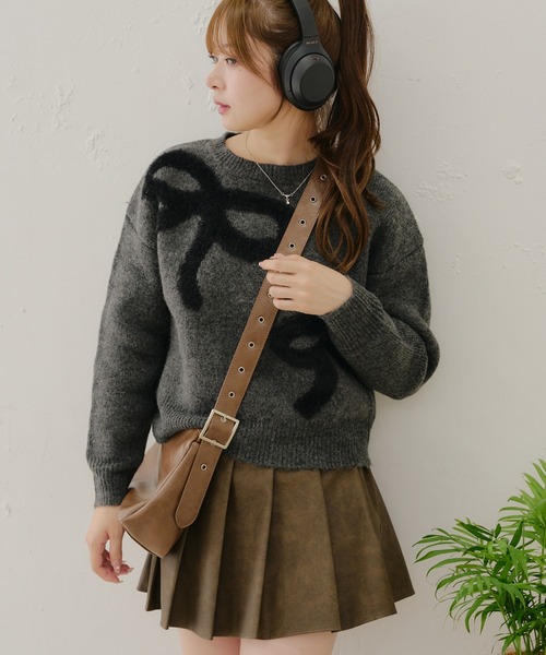 Another Branch olive des olive（アナザーブランチオリーブデオリーブ）の「フェザーリボンニット（ニット/セーター・レディース・アイボリー/グレー/チャコール・FREE）」の6枚目の写真