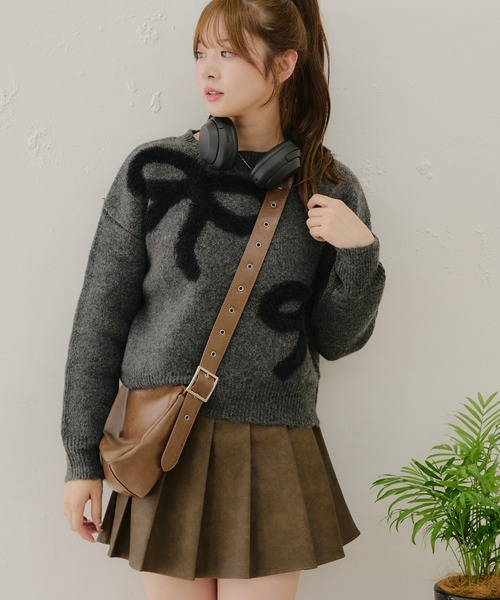 Another Branch olive des olive（アナザーブランチオリーブデオリーブ）の「フェザーリボンニット（ニット/セーター・レディース・アイボリー/グレー/チャコール・FREE）」の5枚目の写真