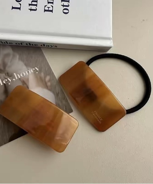 E&C closet…(イーアンドシークローゼット)の「スクエア柄ミニバレッタ(バレッタ/ヘアクリップ・レディース・ブラウン系その他/ブラック/オレンジ/ベージュ/ブラウン・FREE)」の18枚目の写真