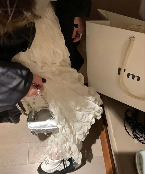 deux amour(ドゥーザムール)の「シフォンシワ加工プリーツロングスカート(スカート・レディース・アイボリー/ブラック・FREE)」の5枚目の写真