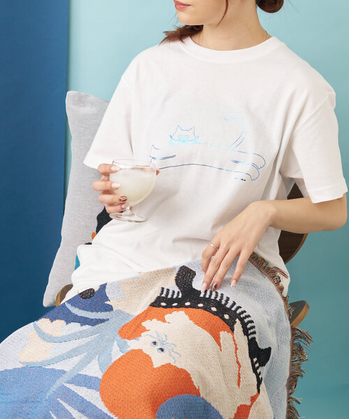 BIRTHDAY BAR(バースデイバー)の「umao×BIRTHDAY BAR ホイルプリントTシャツ(Tシャツ/カットソー・レディース・ブラック/グレー/ホワイト・0)」の8枚目の写真