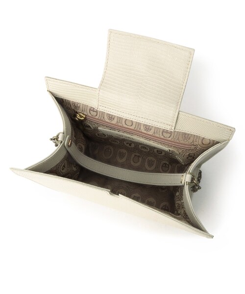 TOFF&LOADSTONE（トフアンドロードストーン）の「ノワ（ショルダーバッグ・レディース・ブラック/ナチュラル・00）」の14枚目の写真