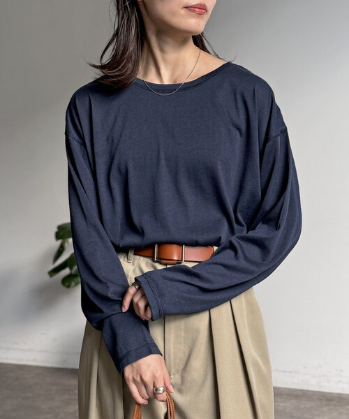 CPCM(シーピーシーエム)の「スラブシアーロンT(Tシャツ/カットソー・レディース・ブラック/グレー/オフホワイト/ネイビー/グリーン/レッド・MEDIUM/LARGE)」の5枚目の写真