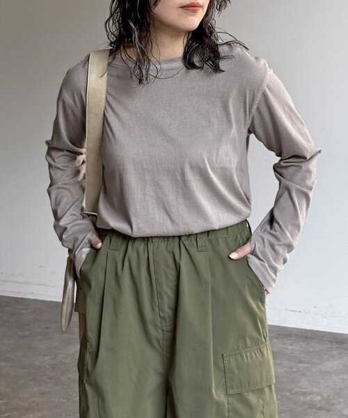 CPCM(シーピーシーエム)の「スラブシアーロンT(Tシャツ/カットソー・レディース・ブラック/グレー/オフホワイト/ネイビー/グリーン/レッド・MEDIUM/LARGE)」の3枚目の写真