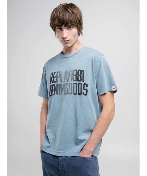 REPLAY（リプレイ）の「ガーメントダイコットンジャ－ジープリントＴシャツ（Tシャツ/カットソー・メンズ・イエロー/レッド/グレイッシュブルー・SMALL/MEDIUM/LARGE/X-LARGE）」の2枚目の写真