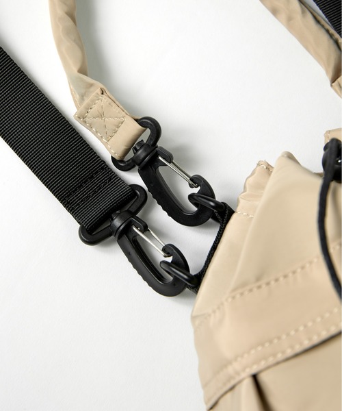 meltum(メルタム)の「【ZOZO限定】2WAY MILITARY POUCH(ショルダーバッグ・メンズ・ブラック/ベージュ/オリーブ/アイボリー・FREE)」の17枚目の写真