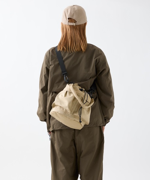 meltum(メルタム)の「【ZOZO限定】2WAY MILITARY POUCH(ショルダーバッグ・メンズ・ブラック/ベージュ/オリーブ/アイボリー・FREE)」の5枚目の写真