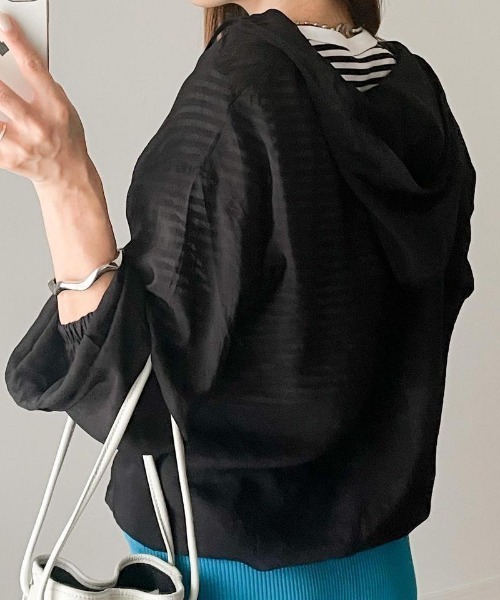 aquagarage（アクアガレージ）の「シアーパーカー（シャツ/ブラウス・レディース・カーキ/ブラック/オフホワイト・L/M）」の13枚目の写真